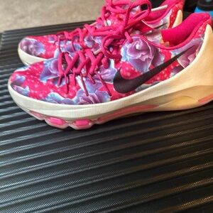 Kd aunt pearl